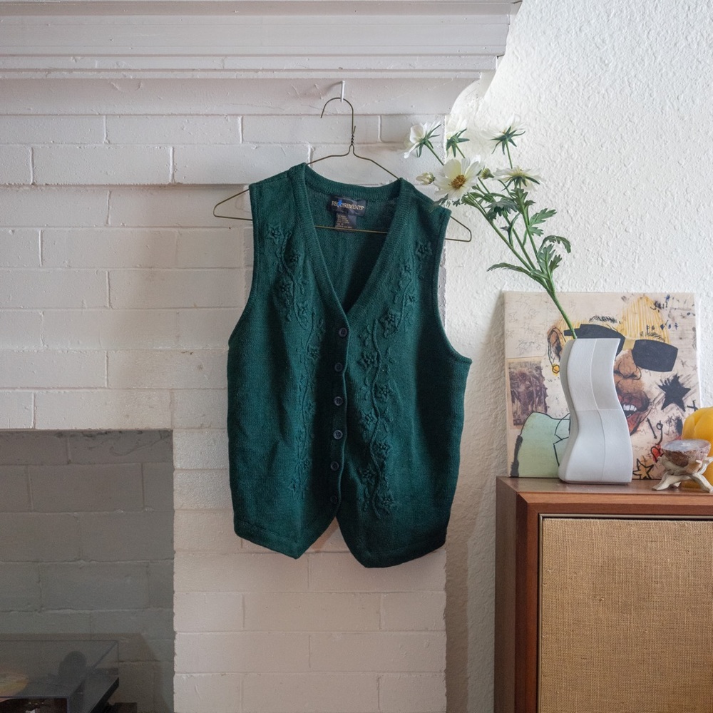 Requirements Dark Green Vest